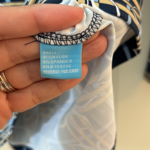 J. McLaughlin Top Women's S Navy Spring Picnic Catalina Cloth Nautical Floral - Picture 3 of 10